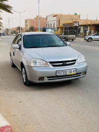 voitures-chevrolet-optra-4-portes-2010-el-guerrara-ghardaia-algerie