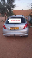 voitures-peugeot-207-2010-el-guerrara-ghardaia-algerie