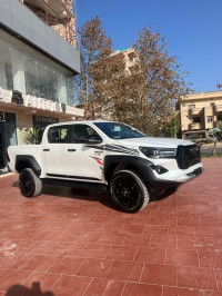 voitures-toyota-hilux-2024-gr-bir-el-djir-oran-algerie