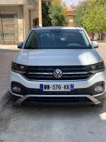 voitures-volkswagen-t-cross-2023-move-batna-algerie