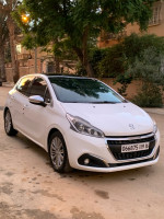 voitures-peugeot-208-2019-allure-douera-alger-algerie