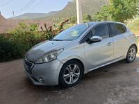 سيارات-peugeot-208-2013-allure-باتنة-الجزائر