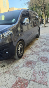 voitures-fiat-scudo-r17-2024-batna-algerie