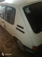 voitures-peugeot-205-1991-junior-chlef-algerie