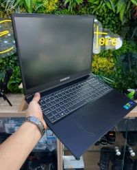 GIGABYTE G6 KF