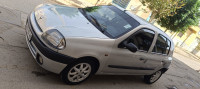 voitures-renault-clio-1-2001-algerie