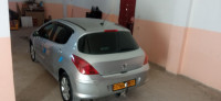 voitures-peugeot-308-2009-premium-batna-algerie