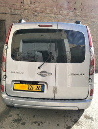 voitures-renault-kangoo-2021-authentique-ksar-boukhari-medea-algerie