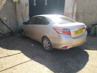 voitures-toyota-yaris-sedan-2014-executive-beni-haoua-chlef-algerie