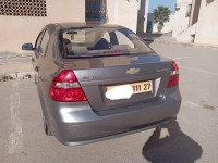 voitures-chevrolet-aveo-4-portes-2011-mostaganem-algerie