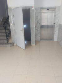 location-appartement-f4-alger-staoueli-algerie