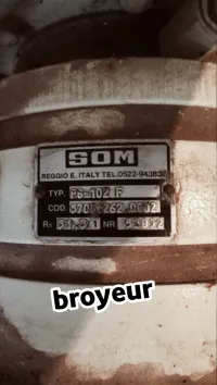 AVENDRE broyeur plastique.
