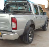 tout-terrain-suv-nissan-44-2006-اصلي-ouargla-algerie