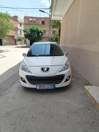 سيارات-peugeot-207-2013-باتنة-الجزائر