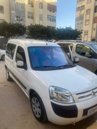السيارات-النفعية-citroen-berlingo-2012-مستغانم-الجزائر