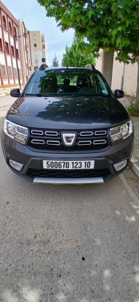 سيارات-dacia-sandero-2023-stepway-extreme-عين-بسام-البويرة-الجزائر