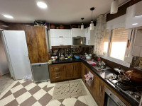 appartement-vente-f3-oran-ain-el-turck-algerie