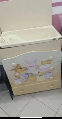 Commode 