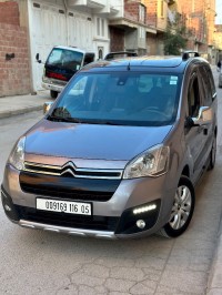 سيارات-citroen-berlingo-multispace-2016-باتنة-الجزائر