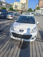 voitures-peugeot-207-2012-tizi-ouzou-algerie