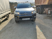 voitures-toyota-hilux-2017-revo-hamadi-krouma-skikda-algerie