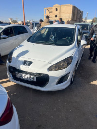 voitures-peugeot-308-2013-batna-algerie