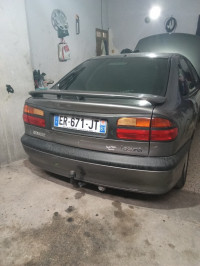 voitures-renault-laguna-1-1996-bou-saada-msila-algerie