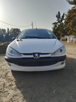 voitures-peugeot-206-2000-alger-centre-algerie