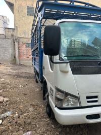truck-isuzu-npr-2008-boumerdes-algeria