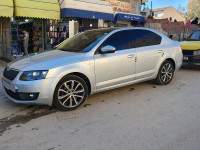 voitures-skoda-octavia-2016-hussein-dey-alger-algerie