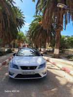 voitures-seat-leon-2016-linea-r-annaba-algerie