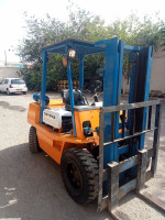 engin-toyota-2000-mesra-mostaganem-algerie