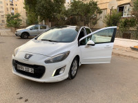 moyenne-berline-peugeot-308-2012-el-harrach-alger-algerie