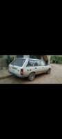 voitures-peugeot-305-1986-el-hachimia-bouira-algerie