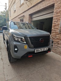 سيارات-nissan-navara-2025-44-toute-option-برج-بوعريريج-الجزائر