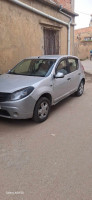 voitures-dacia-sandero-2010-medea-algerie