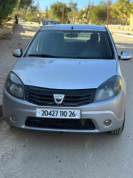 voitures-dacia-sandero-2010-medea-algerie