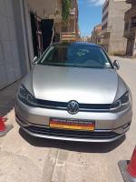 moyenne-berline-volkswagen-golf-7-2017-confortline-bir-el-djir-oran-algerie