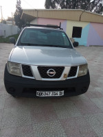 pickup-nissan-navara-2014-sc-xe-baraki-alger-algerie