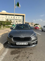 voitures-skoda-fabia-2021-style-avec-toit-panoramique-alger-centre-algerie