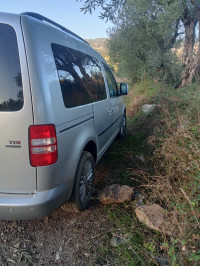 voitures-volkswagen-caddy-2015-tizi-ouzou-algerie