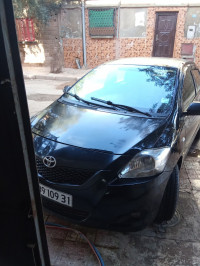 voitures-toyota-yaris-2009-arzew-oran-algerie