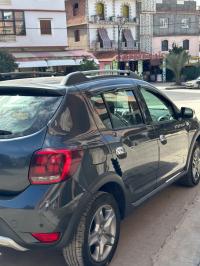 voitures-renault-stepway-2019-sandero-amoucha-setif-algerie