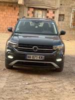 utilitaire-volkswagen-t-cross-2021-style-seggana-batna-algerie