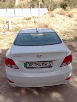 voitures-hyundai-accent-rb-4-portes-2019-style-hadjout-tipaza-algerie