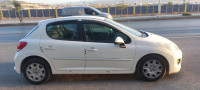 voitures-peugeot-207-plus-2013-batna-algerie