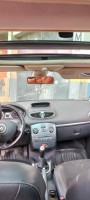 voitures-renault-clio-3-2009-mostaganem-algerie