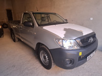 utilitaire-toyota-hilux-2010-hammam-dhalaa-msila-algerie