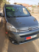 commerciale-citroen-berlingo-2017-el-attaf-ain-defla-algerie