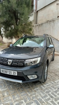 voitures-dacia-sandero-2021-stepway-el-bouni-annaba-algerie